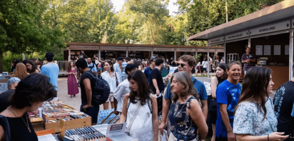 Impressionante Recorde da Feira do Livro do Porto no Primeiro Dia