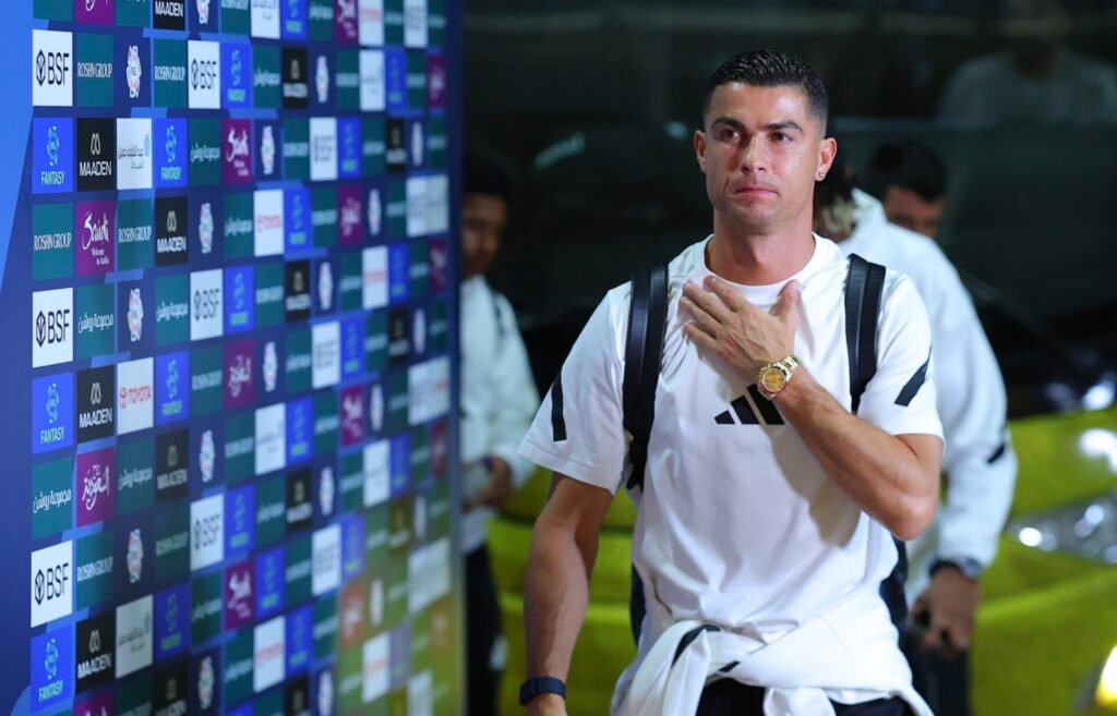 Cristiano Ronaldo amplia vantagem do Al Nassr e chega aos 940 gols Cristiano Ronaldo amplia vantagem do Al Nassr e chega aos 940 gols