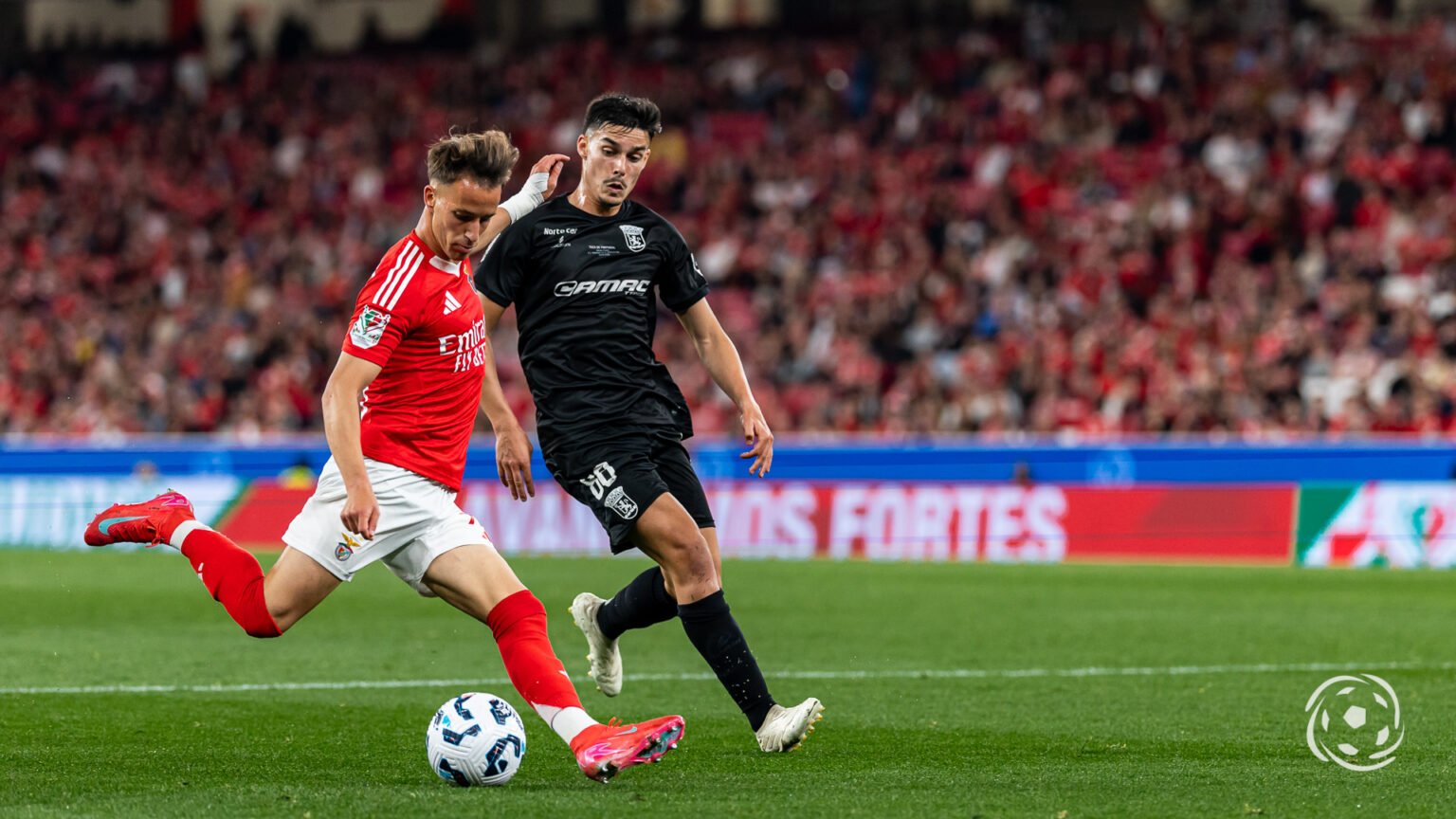 Hugo Félix se prepara para se manter na Primeira Liga e deixa o Benfica
