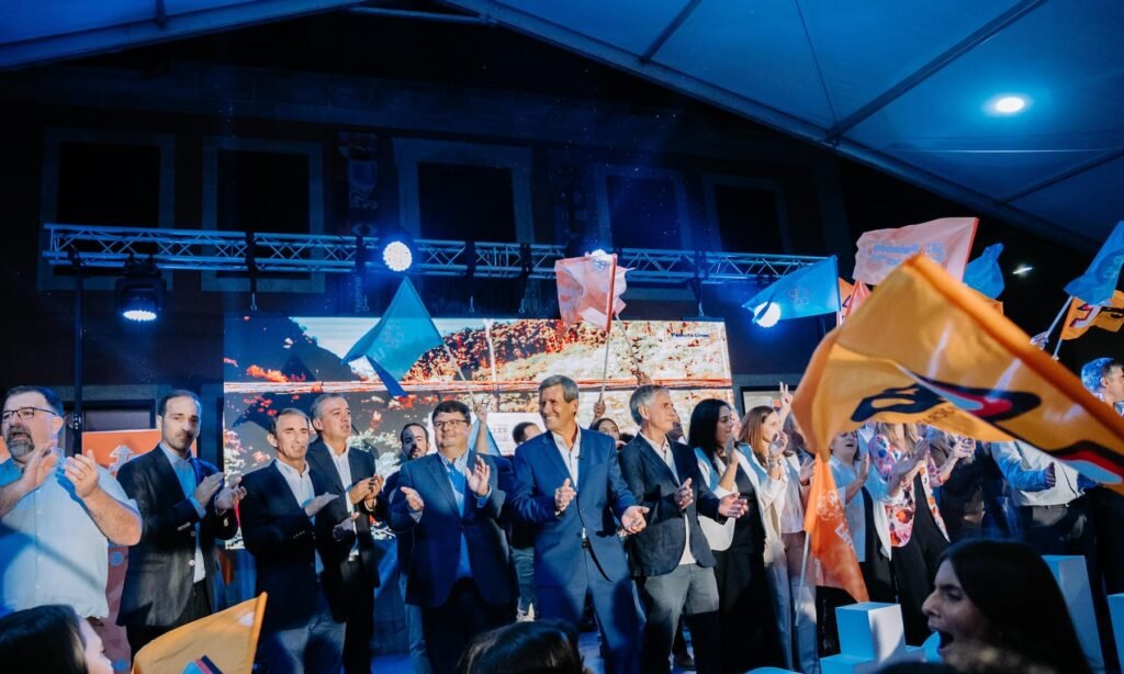 Praça da Residência da Terra lotou na exposição da proposta do PSD em Celorico de Basto.