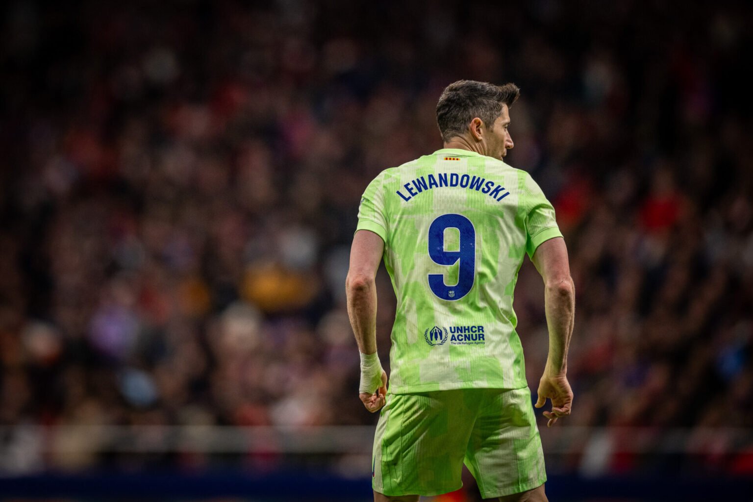 Barcelona já busca sucessor de Robert Lewandowski