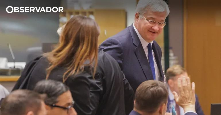 Ucrânia Busca Apoio Diplomático da África e Brasil para Pressionar Rússia a Encerrar a Guerra Ucrânia Busca Apoio Diplomático da África e Brasil para Pressionar Rússia a Encerrar a Guerra