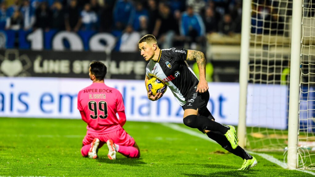 Bruno Duarte: “Talvez possamos surpreender e vencer o FC Porto Bruno Duarte: "Talvez possamos surpreender e vencer o FC Porto
