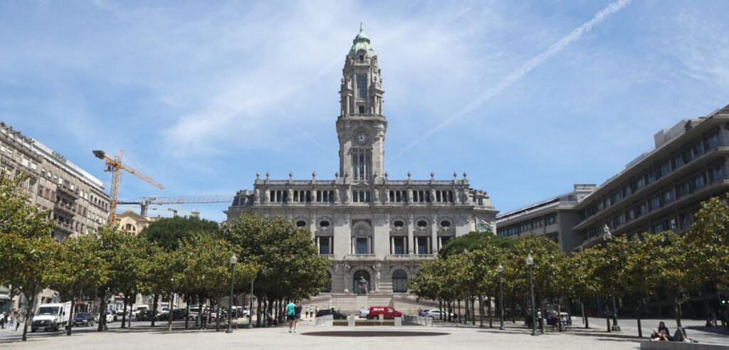 Abstenção nas Autárquicas no Porto: Tendências Recentes Abstenção nas Autárquicas no Porto: Tendências Recentes