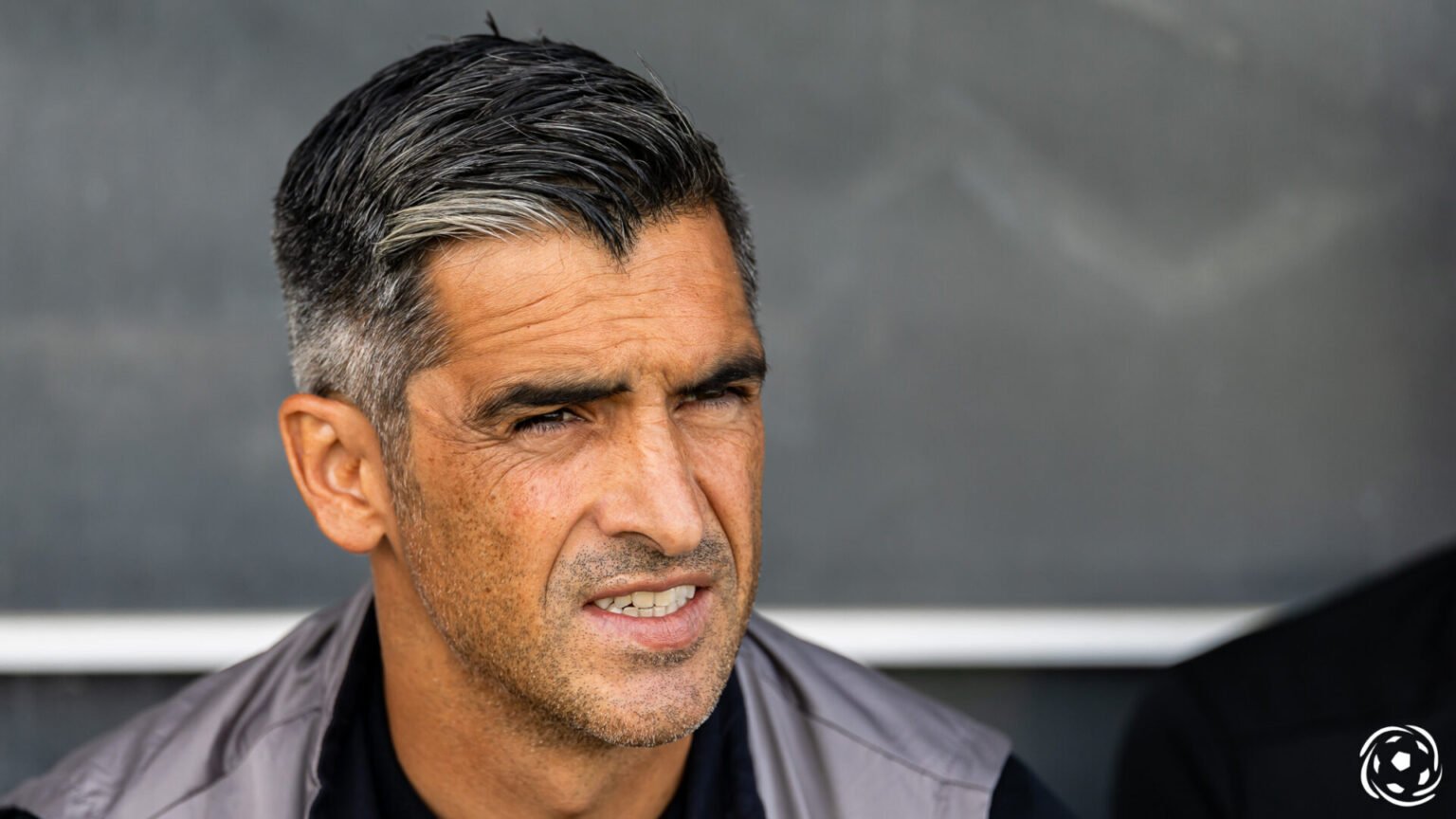 Um Retorno Triste Um Retorno Triste