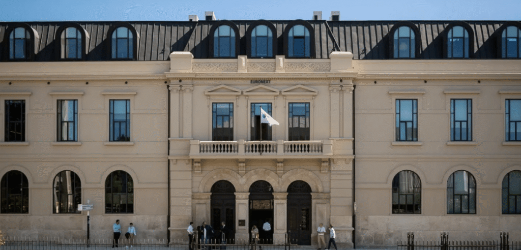 Grande empresa de tecnologia vai ocupar este edifício histórico no Porto Grande empresa de tecnologia vai ocupar este edifício histórico no Porto
