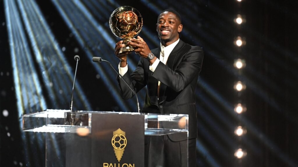 Ousmane Dembélé elogia compatriota: “Espero que um dia ganhe a Bola de Ouro Ousmane Dembélé elogia compatriota: "Espero que um dia ganhe a Bola de Ouro