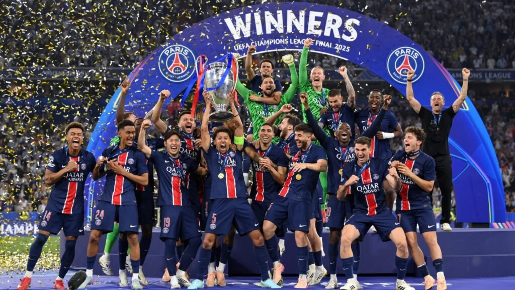 UEFA e Netflix negociam acordo para transmissão da Champions League UEFA e Netflix negociam acordo para transmissão da Champions League