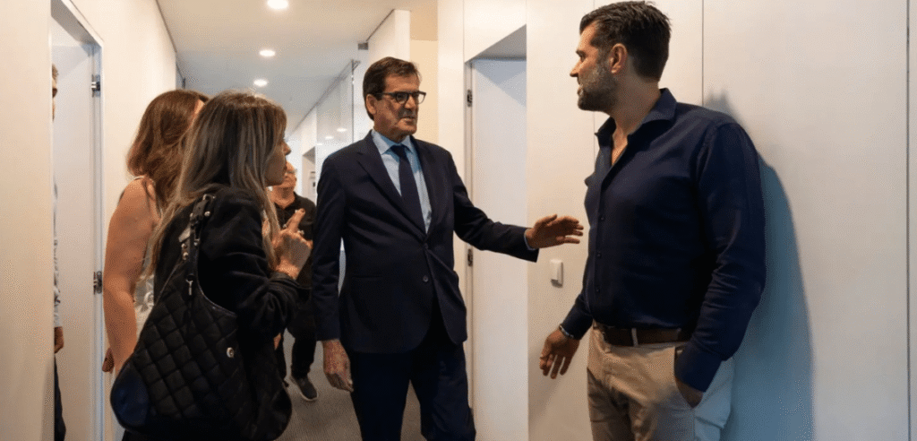 Rui Moreira visita trabalhadores e empresas da Câmara do Porto antes de deixar a presidência Rui Moreira visita trabalhadores e empresas da Câmara do Porto antes de deixar a presidência