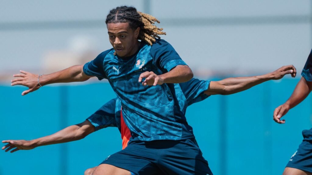 Surreal: França chega às semifinais do Mundial Sub-20, mas retorna à Arábia Saudita Surreal: França chega às semifinais do Mundial Sub-20, mas retorna à Arábia Saudita