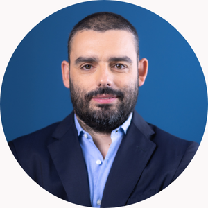 Rebadging: O Que É e Por Que Está Ganhando Espaço nas Empresas Rebadging: O Que É e Por Que Está Ganhando Espaço nas Empresas