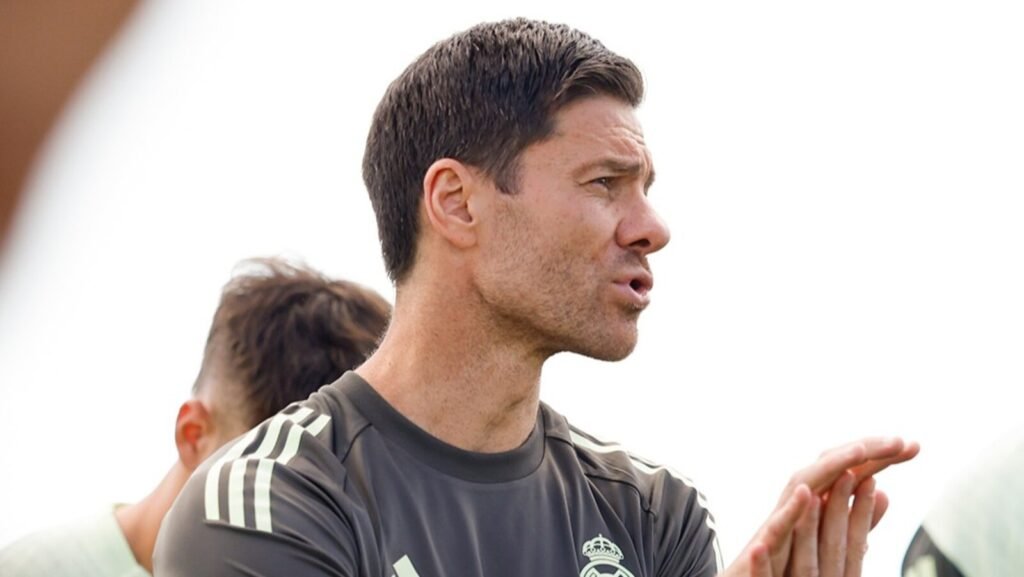 Xabi Alonso Convoca Coqueluche da Formação do Real Madrid para Jogo da La Liga Xabi Alonso Convoca Coqueluche da Formação do Real Madrid para Jogo da La Liga