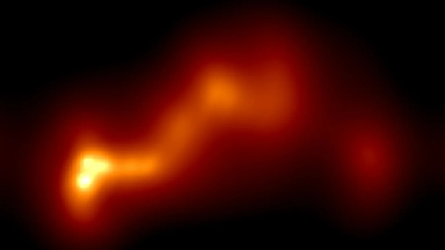 Um telescópio maior que a Terra revela o coração escondido de uma galáxia misteriosa Um telescópio maior que a Terra revela o coração escondido de uma galáxia misteriosa