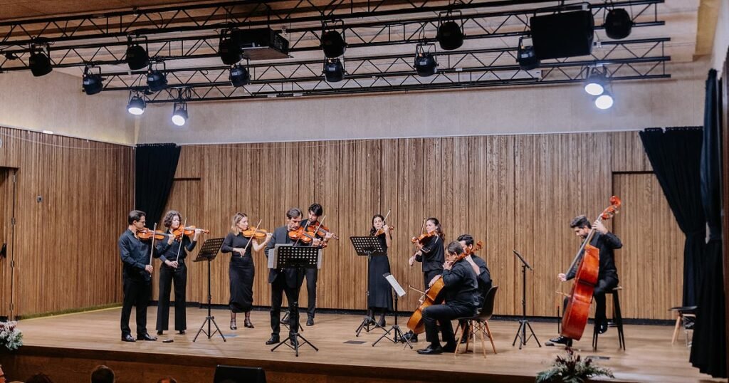 Centro Cultural Marcelo Rebelo de Sousa recebeu com alegria o espetáculo “Os Quatro Ciclos de Vivaldi & As Quatro Estações de Piazzolla”