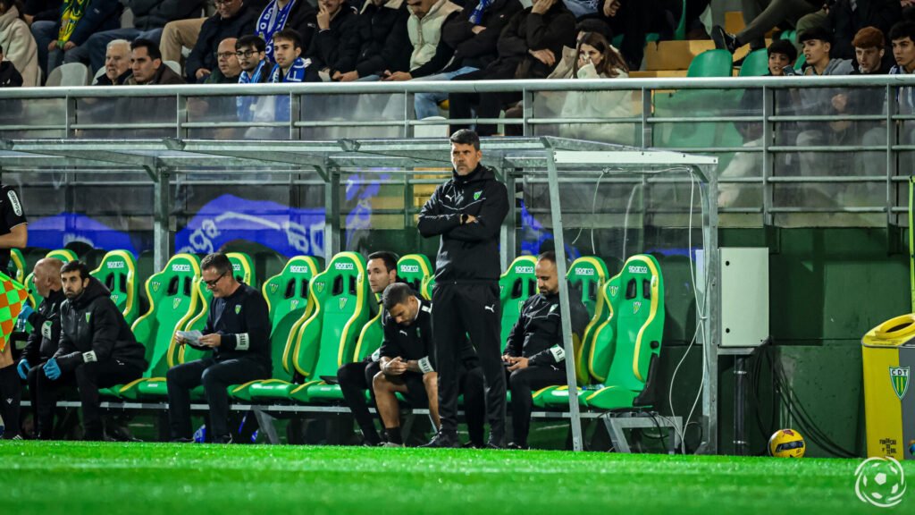 Cristiano Bacci: Na minha opinião, foram 2 golos de borla após a derrota frente ao FC Porto Cristiano Bacci: «Na minha opinião, foram 2 golos de borla» após a derrota frente ao FC Porto