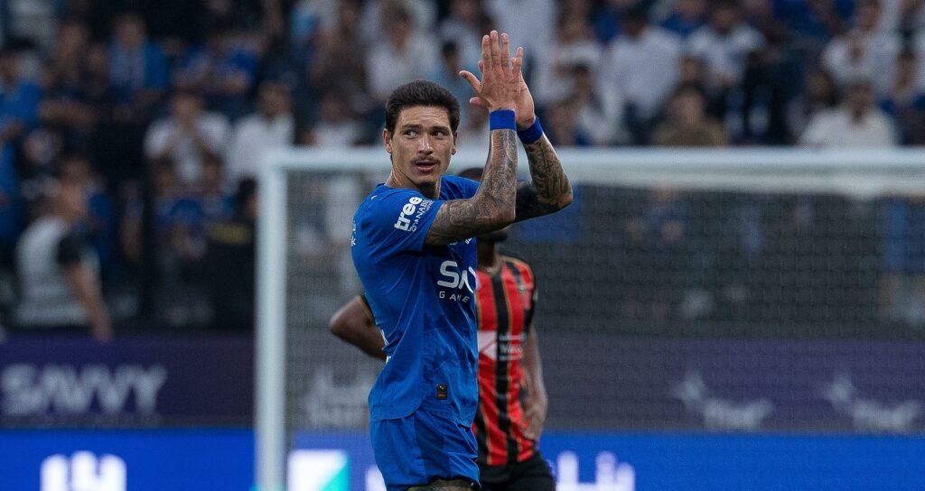 Darwin Núñez insatisfeito no Al Hilal e disponível para clube histórico da América do Sul