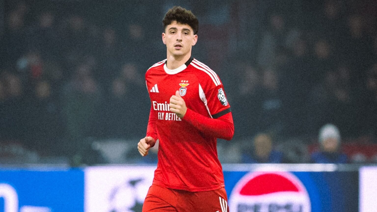 Manu Silva e o Regresso à Titularidade: "Estou Muito Feliz e Vou Continuar a Trabalhar para Ajudar a Equipa"