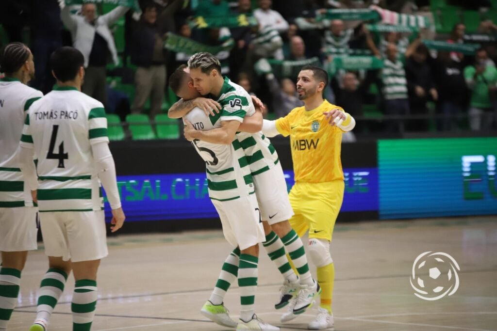 Sporting aplica goleada ao AEK e se prepara para enfrentar o Benfica Sporting aplica goleada ao AEK e se prepara para enfrentar o Benfica