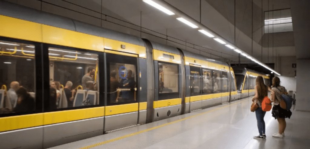 Horários Especiais do Metro do Porto para o Domingo da Corrida S. Silvestre