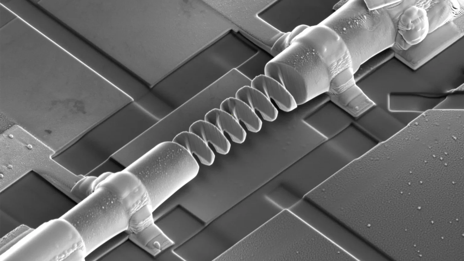Cientistas torcem cristais minúsculos para controlar eletricidade