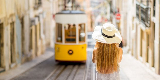 Portugal: Quinto País da UE em Receitas de Turismo em 2024 Portugal: Quinto País da UE em Receitas de Turismo em 2024