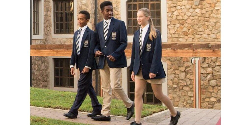 Rede Mundial de Colégios Internacionais Premium Abre Candidaturas para Programa de Bolsas de Estudo