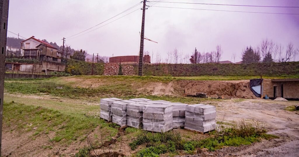 Ribas conquista asilo para idosos, área de estacionamento e espaço verde