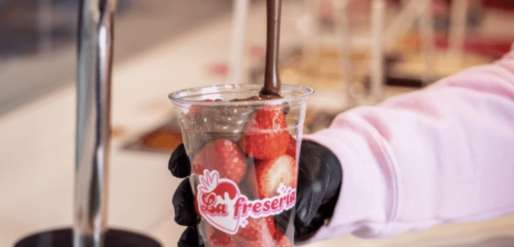 Os morangos "mais famosos do mundo" chegam ao Porto: nova loja no centro.