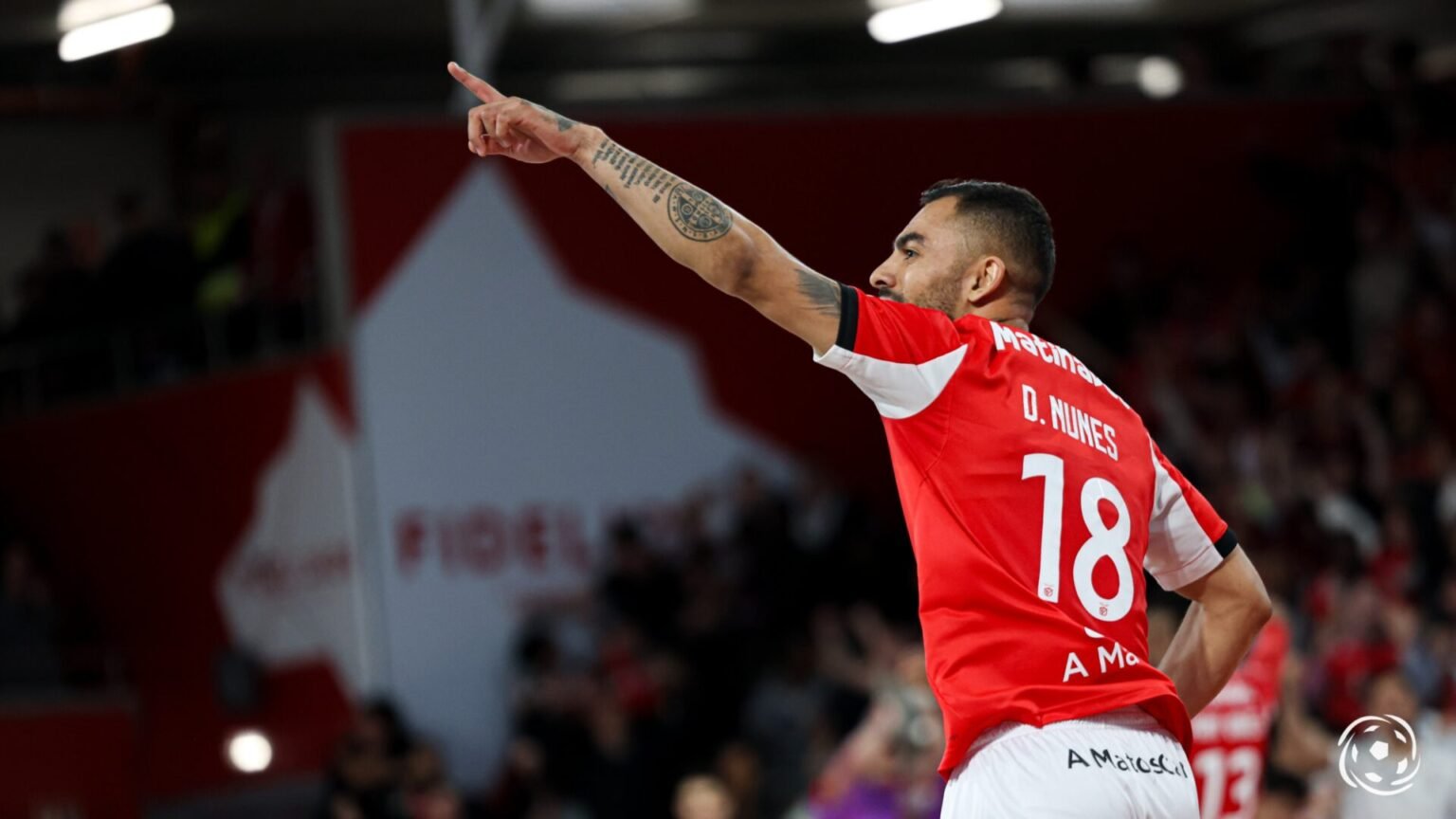 Benfica marca no último segundo e vence Sporting nas quartas de final da Champions League de Futsal