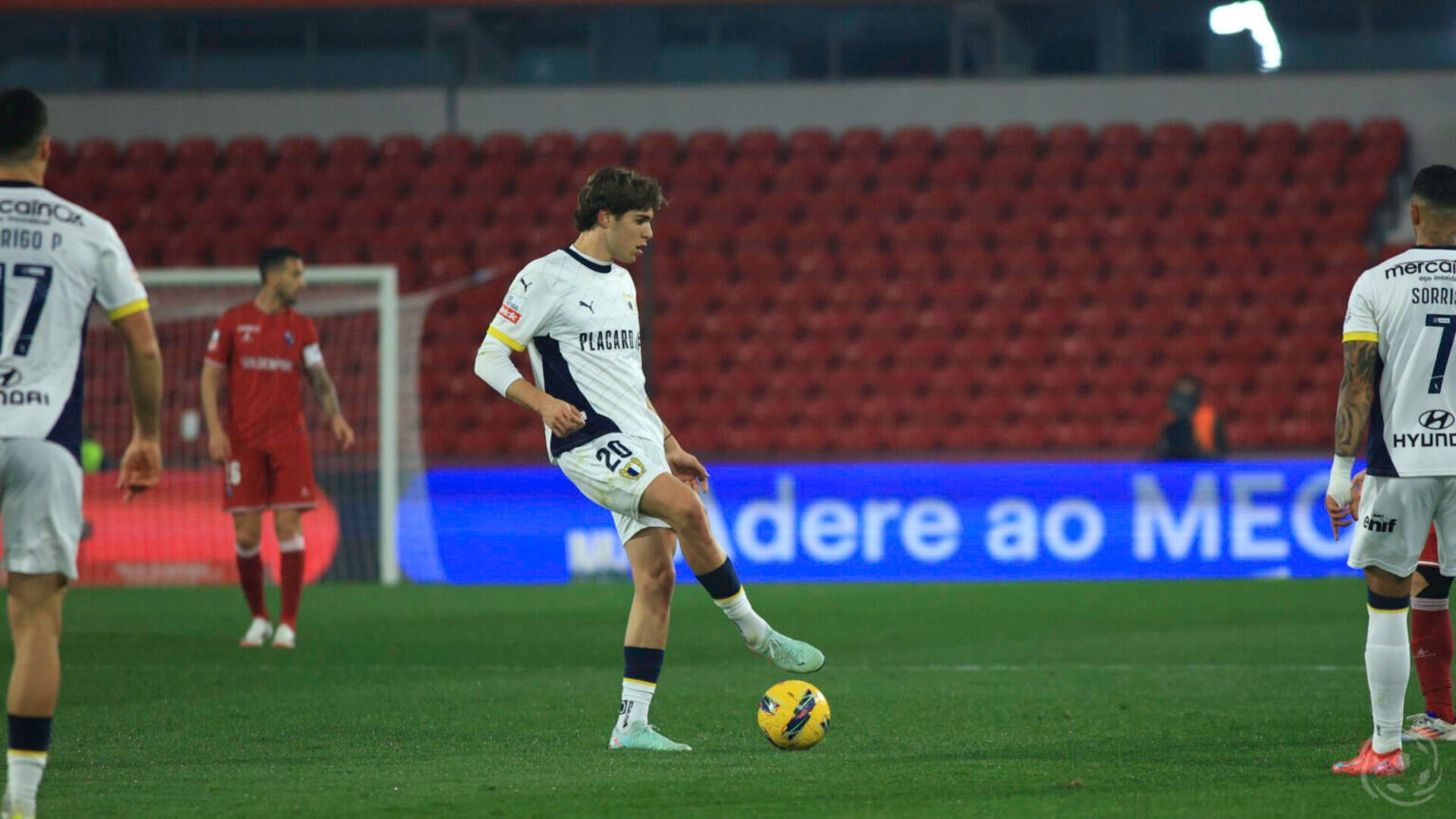 Gustavo Sá: Novidades Importantes sobre a Saída do Jogador para o Al Ittihad