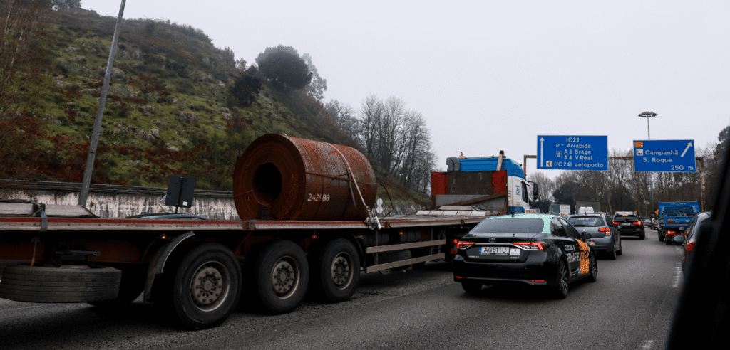 Governo autoriza remoção de pesados da VCI, afirma Pedro Duarte