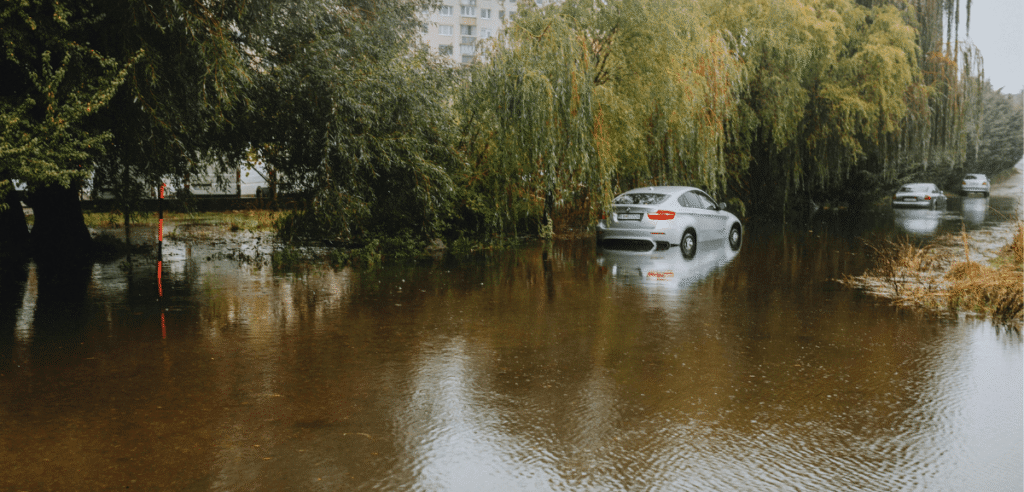 Quais avarias podem afetar um veículo após uma inundação? Quais avarias podem afetar um veículo após uma inundação?