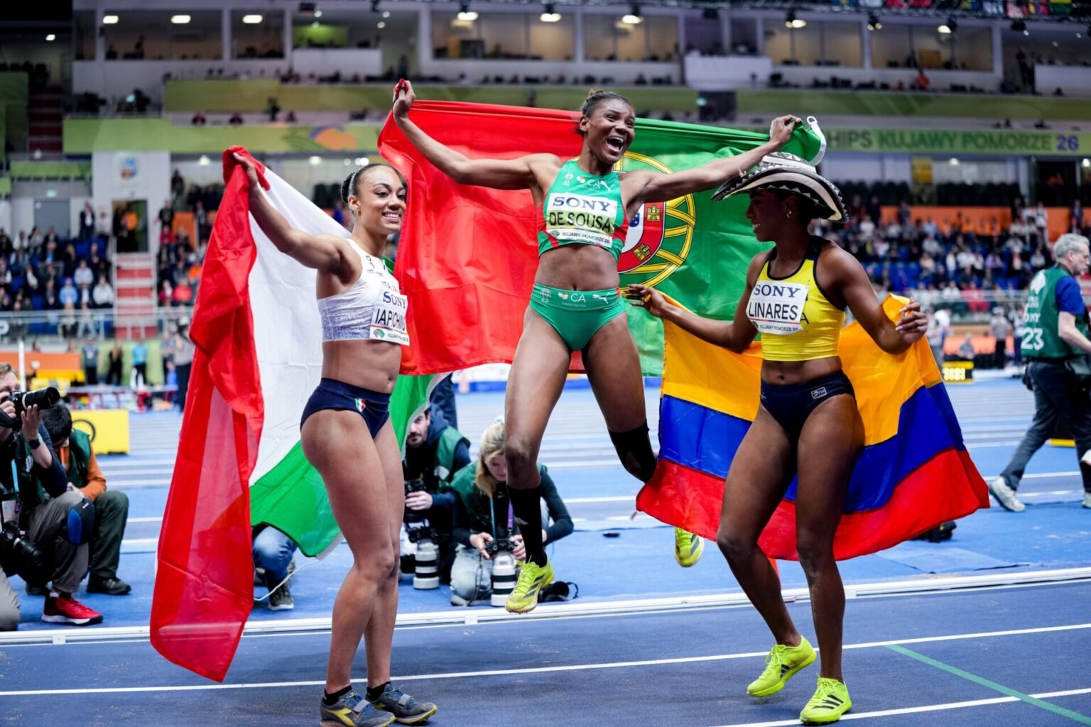 O Brilhante Ouro de Agate, o Salto Impossível de Baldé e a Grandeza de Nader no Atletismo O Brilhante Ouro de Agate, o Salto Impossível de Baldé e a Grandeza de Nader no Atletismo