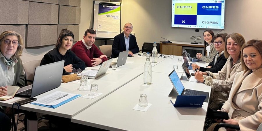 Boas Práticas em Inovação Pedagógica no Ensino Superior: Experiência do Conselho Nacional na Irlanda Boas Práticas em Inovação Pedagógica no Ensino Superior: Experiência do Conselho Nacional na Irlanda