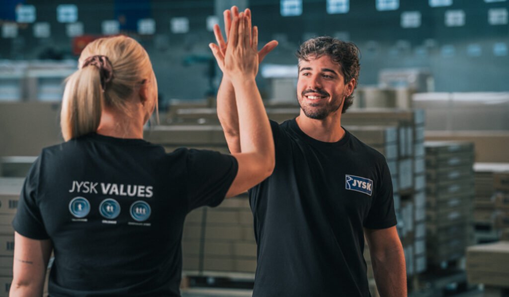 Cadeia de Retalho Dinamarquesa Reconhecida entre os 25% Melhores Empregadores do Mundo