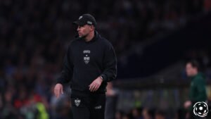 "Riscos e a Dificuldade de Ganhar a Segunda Bola: A Resposta de Sebastian Hoeness"