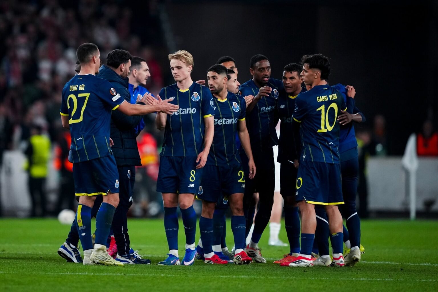 Atualização do Ranking UEFA após a vitória do FC Porto e a derrota do Braga na Europa League