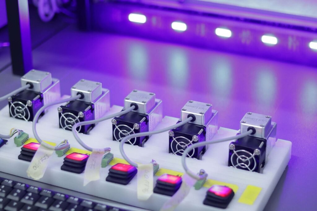 4 Razões Pelas Quais os Contactores São Essenciais para uma Automação Industrial Fiável 4 Razões Pelas Quais os Contactores São Essenciais para uma Automação Industrial Fiável