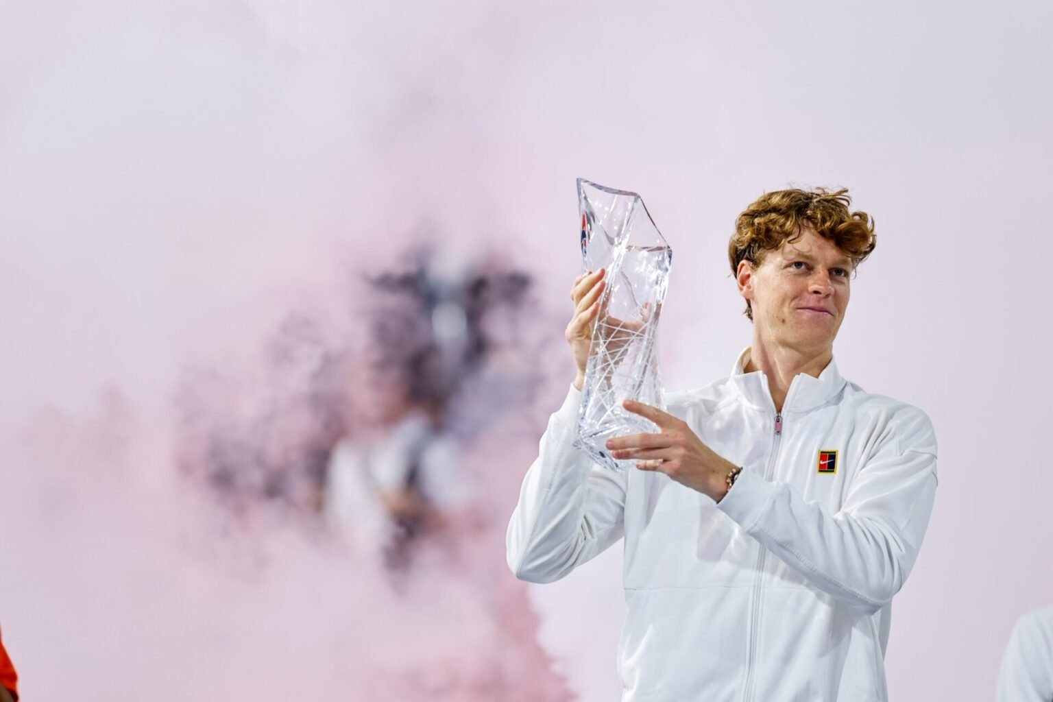 Jannik Sinner conquista o Masters 1000 de Miami e faz história novamente Jannik Sinner conquista o Masters 1000 de Miami e faz história novamente