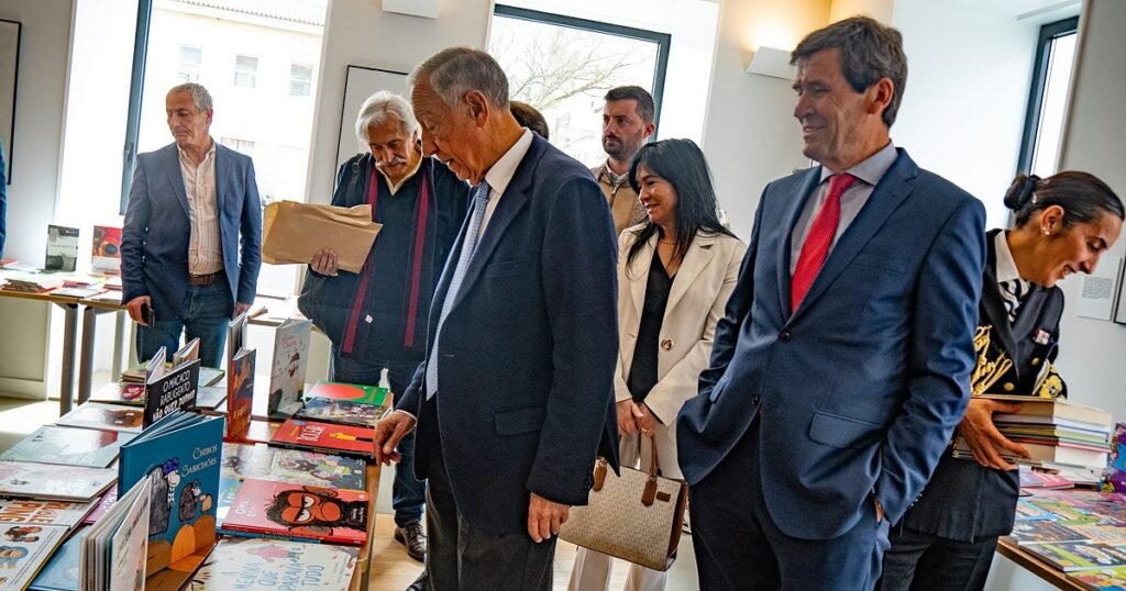Marcelo Rebelo de Sousa comparece no Festival do Livro