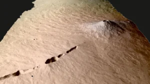 O vulcão em Marte jovem esconde um poderoso motor de magma sob a superfície